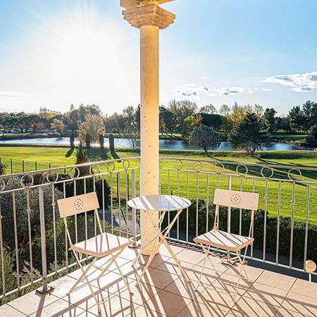 La Blanchere, Vue Golf Vedène Extérieur photo